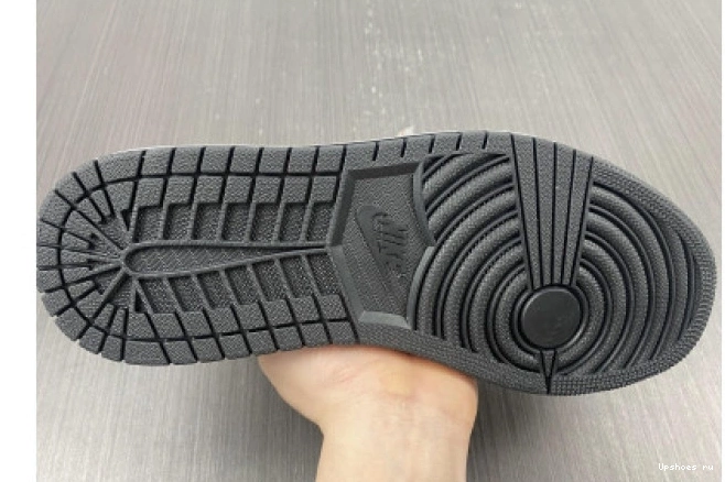 GREEN-BLACK WHITE GHOST AIR 1 OG DM7837-103 LOW JORDAN 0315